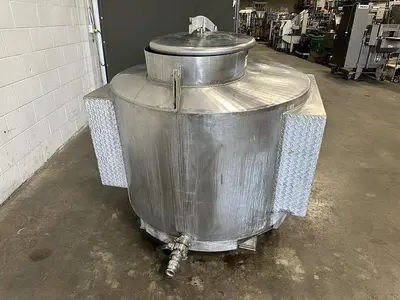 USED MANWAYS CM-4.20