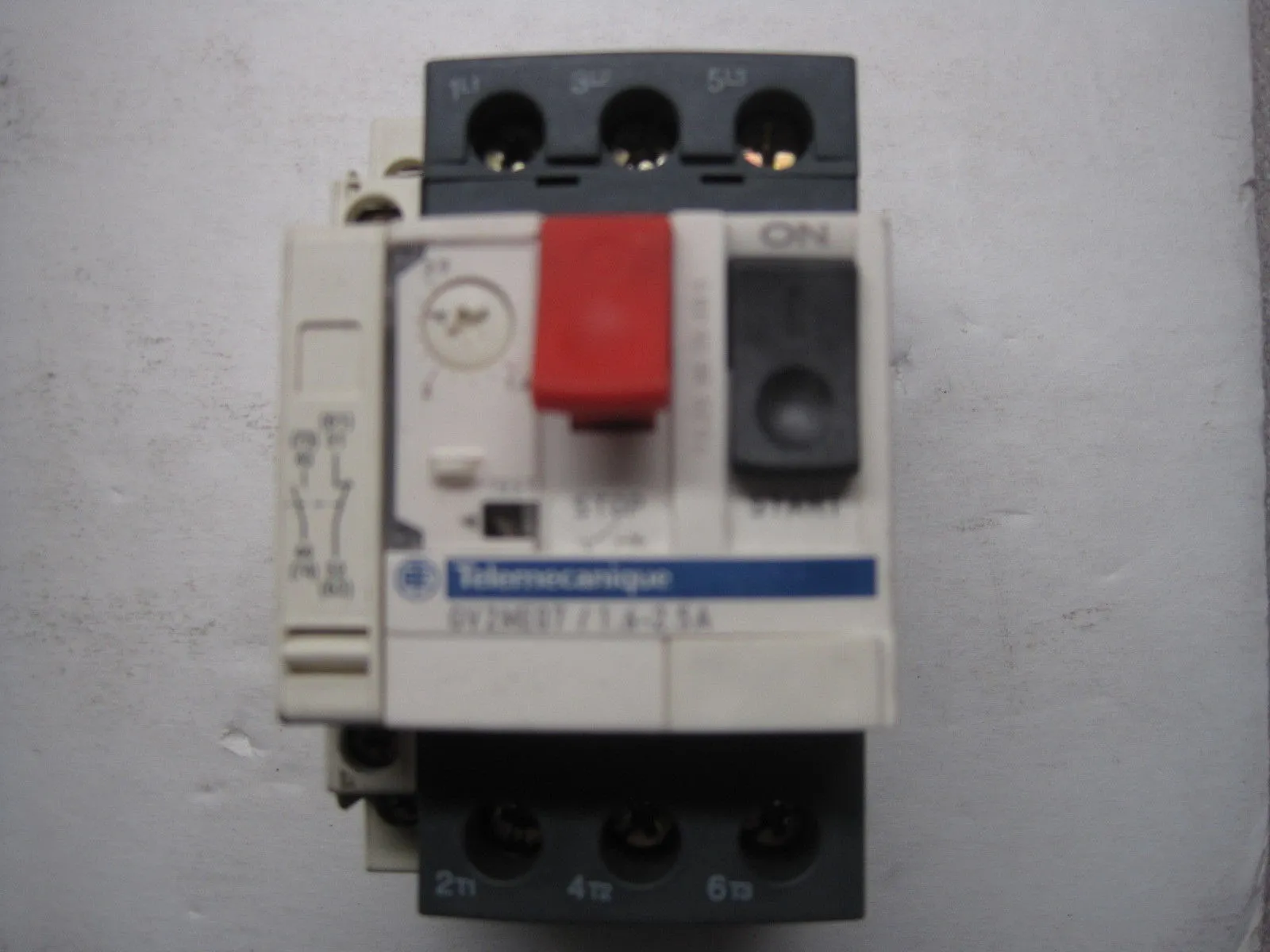 USED TELEMECANIQUE GV2-ME07 STARTER PROTECTOR