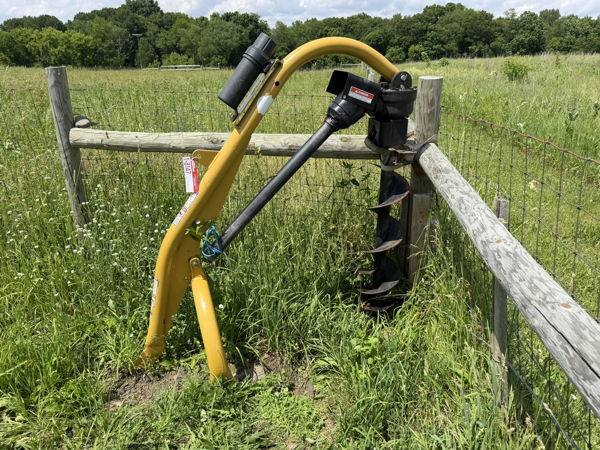 Used _UNKNOWN_ _UNKNOWN_ Post Hole Diggers Michigan US | Miedema Asset Management Group #1294003