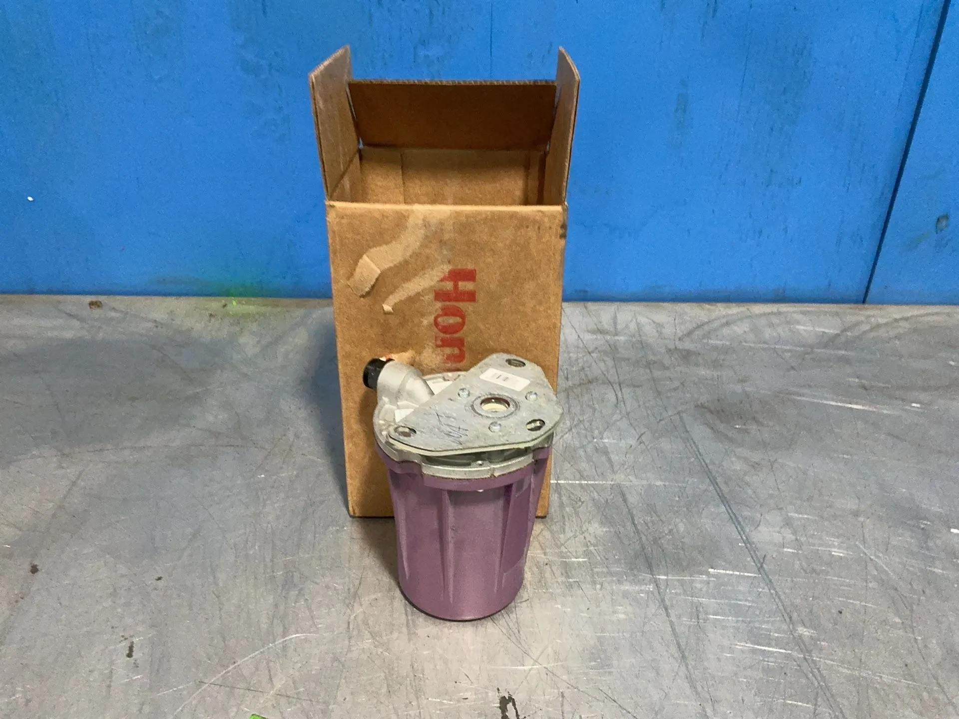 Used HONEY WALL C7061A1046 Gas Analyzers / Detectors Ohio US | HGR 24 #1295185
