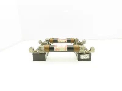 Allen Bradley X-410710 / 40023-418-01 Fuse Block 3 Pole 100A 600V FLSR 80 Fuses