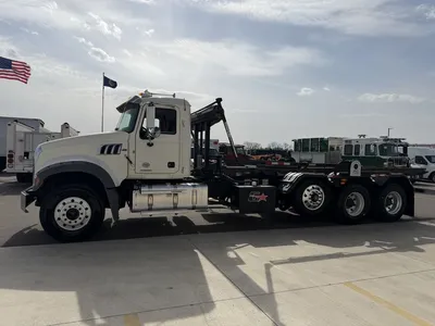 Used 2022 MACK GRANITE GALBREATH Hooklifts & Roll-Offs Minnesota US | Carco Truck & Equipment #1513997