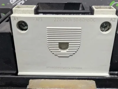 Siemens 3RT1466-6AP36 SIRIUS Electrical Contactor 400A 60-150HP 220-240V WT Used
