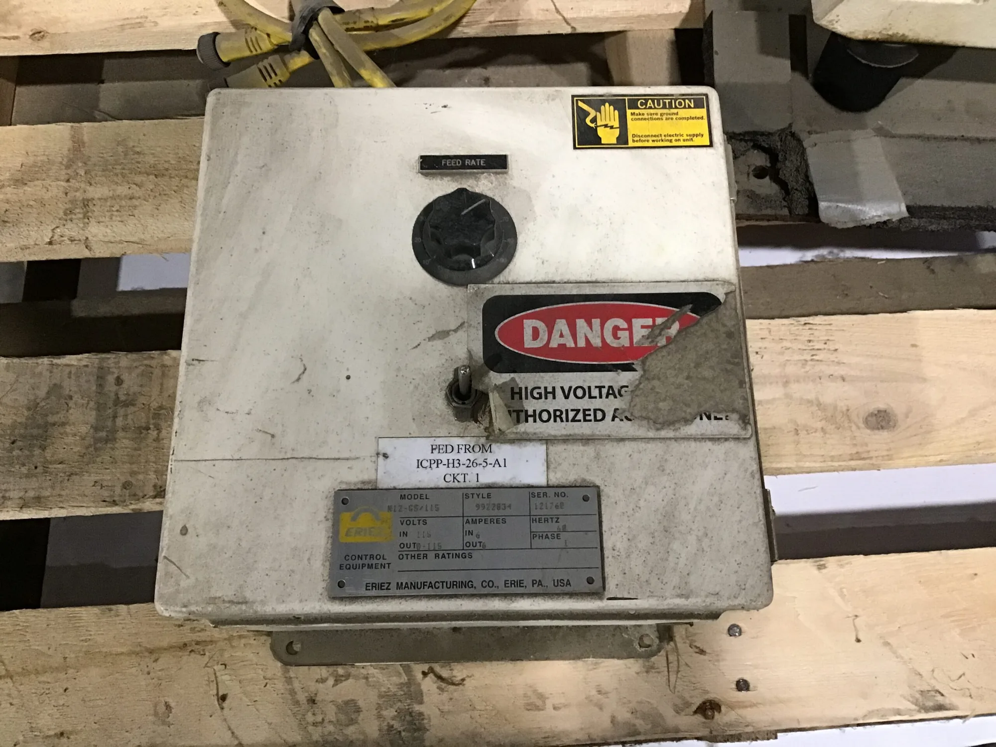 ERIEZ NIZ-GS/115 CONTROL BOX EQUIPMENT PHASE 1 Hertz 60