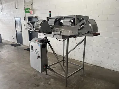 Hayley Manufacturing Diverting Conveyor System