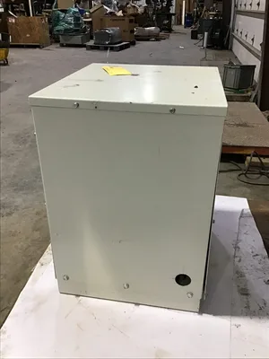 MGE topaz 800 Power conditioner model no.t800F-10000