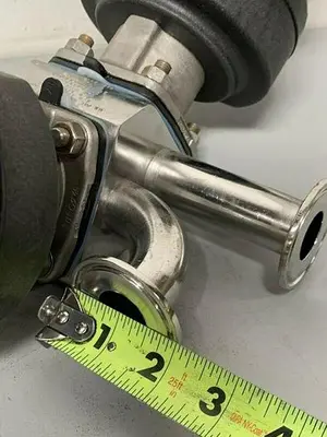 USED 2 ITT SHEROTEC 90PSI STAINLESS STEEL VALVES W/ 2 POSITION MONITORS & 1" SANITARY