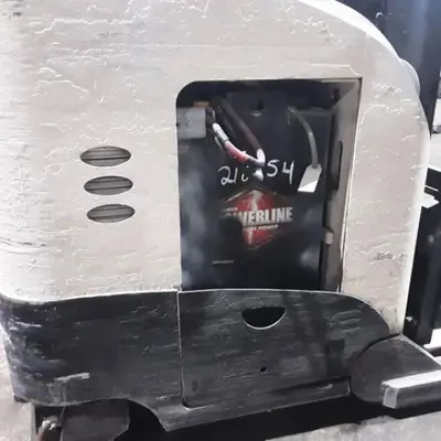 USED 2019 CROWN RR5725-45
