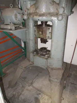 USED ZEH & HAHNEMAN 8-1/2