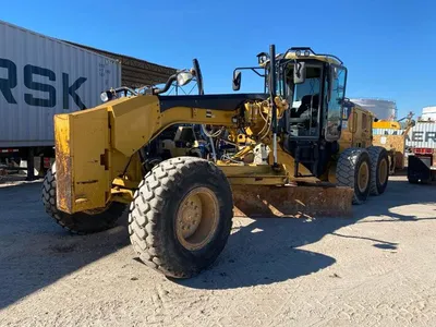 2011 Caterpillar 140M2