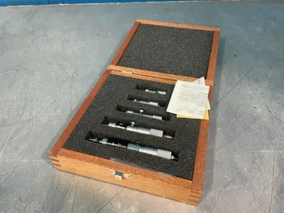 Used MITUTOYO _UNKNOWN_ Micrometers Ohio US | HGR 24 #1251207