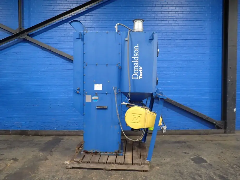 USED DONALDSON TORIT DF022