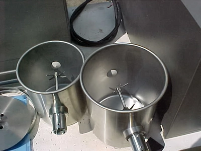 USED TELEDYNE READCO LAB LIQ SOL CHANGE CAN TYPE BLENDER