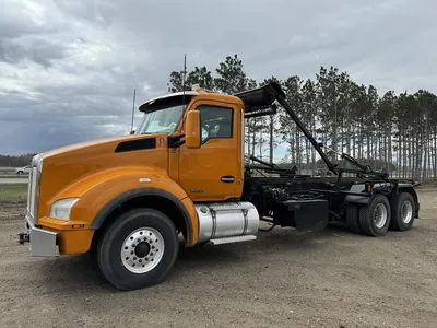 Used 2017 KENWORTH T880 ROLL OFF Rolloff Trucks Minnesota US | Carco Truck & Equipment #1514264