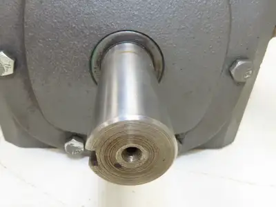 Baldor VM3611T Gearmotor 3Hp 230/460V 3PH 10:1 Reducer 173rpm RH Output 182TC