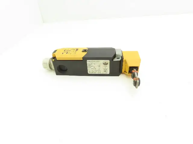 Used PILZ _UNKNOWN_ Relays & Switches Indiana US | Arrow Industrial #1408355