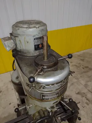 1 HP BRIDGEPORT SERIES I VERTICAL MILL / MILLING MACHINE: STOCK #20698