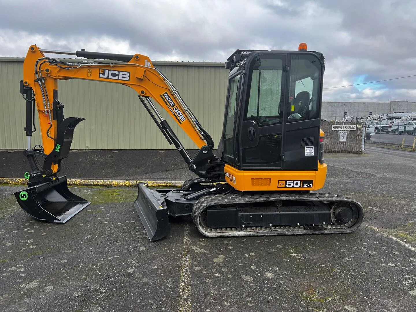 USED 2024 JCB 50Z-1