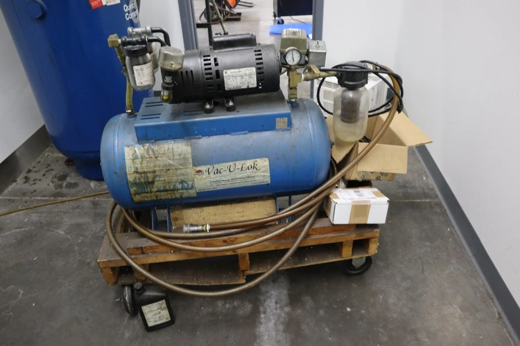 Used VAC-U-LOK VACUUM PUMP Air Compressors (Misc) Minnesota US | Machinesused.com #1368566