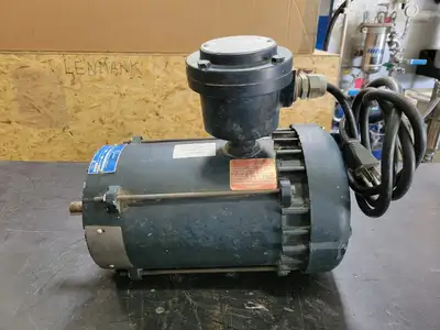 USED MARATHON MOTORS E12044