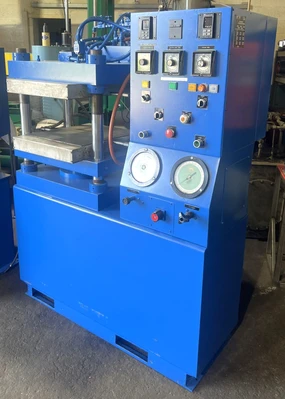 USED 1985 PHI PHI 50R1818S-2HCS-P-Y2S8-L PRESS