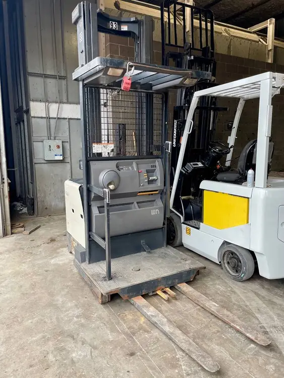 Used 2009 CROWN SP3520-30 Order Pickers Texas US | TB Forklifts #1274890