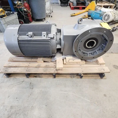Mixer Motor Gear box Nord 50 hp year 2023 # 7681