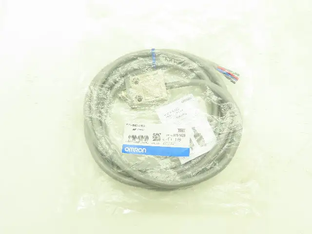 Omron D4C-1602 Limit Switch Roller Plunger SPDT 5A 250V 11.77 N 3M Cable