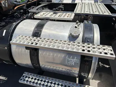 Used 2011 VOLVO VNL64T300 Conventional trucks California US | Ben Kaplan Equipment #1250886