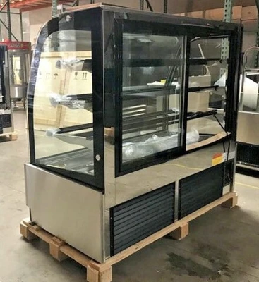 171-0035 60” Self Contained Refrigerated Full Service Bakery Display Cooler