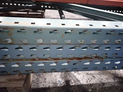 Pallet Racking - Teardrop