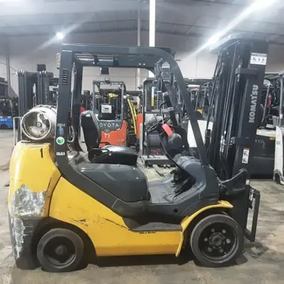 USED 2018 KOMATSU FG32SHT-16