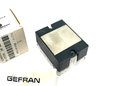 USED GEFRAN SOLID-STATE RELAY SSR ZS 240V 25A 90-280V