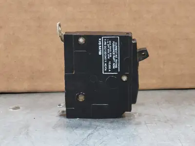 USED SQUARE D QOB115