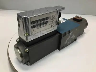 USED BOSCH 0 811 404 775