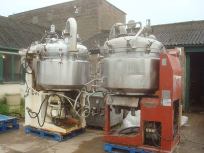 500L Unitron Scraped Tilting Cooker