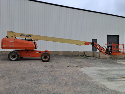 USED 2022 JLG 860SJ