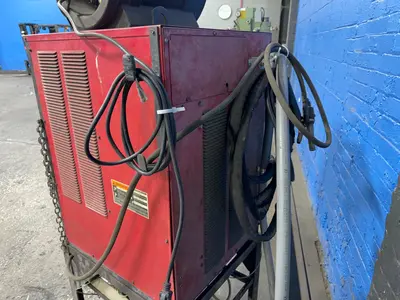 USED LINCOLN SQUAREWAVE TIG355