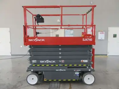USED 2021 Skyjack SJ4740