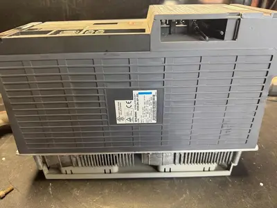 Mitsubishi Spindle Drive Unit - MDS-DH-SP-100 S/N: J3A7WG69Q3D