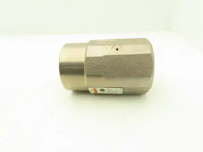 Graco 189442 Valve Housing for L200CS Check-Mate 200cc Severe Duty Pump