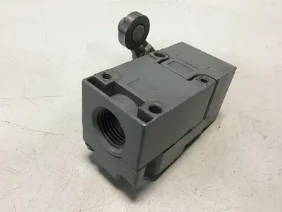 USED SQUARE D 9007-C52B2