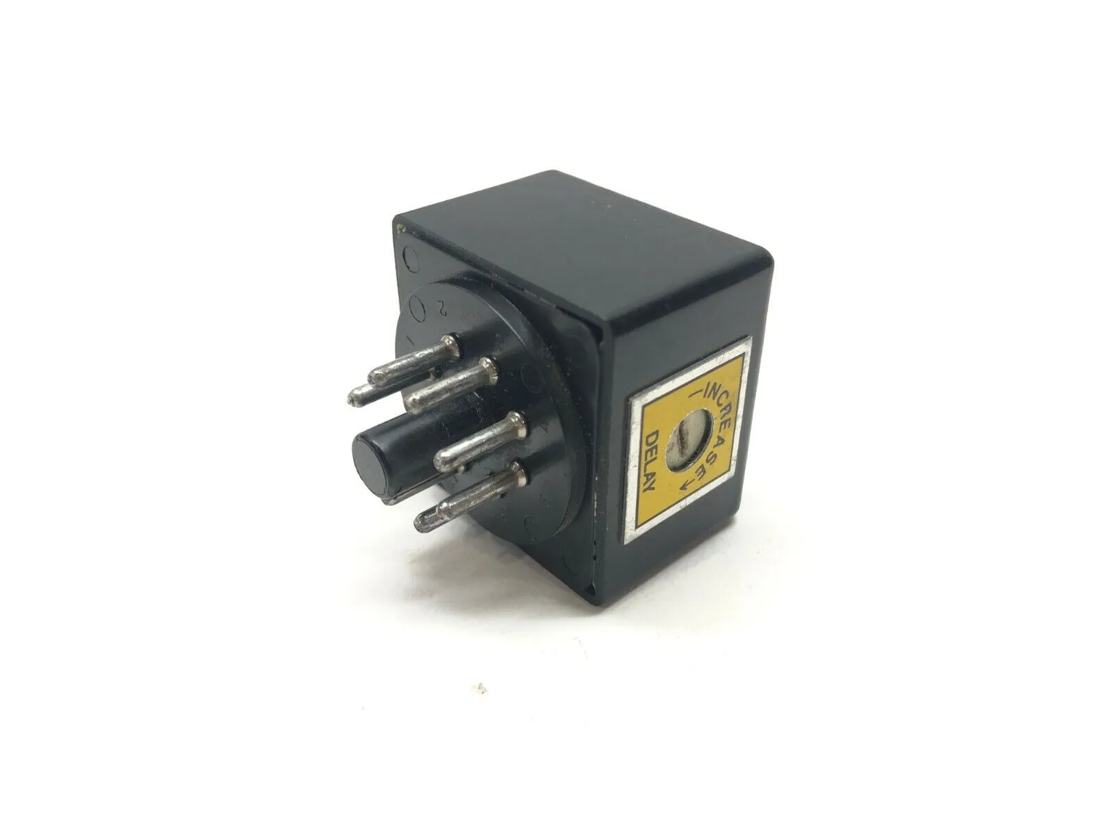 TR4-205 | ITECH  Relay Base 120VAC 8 Pin - Used