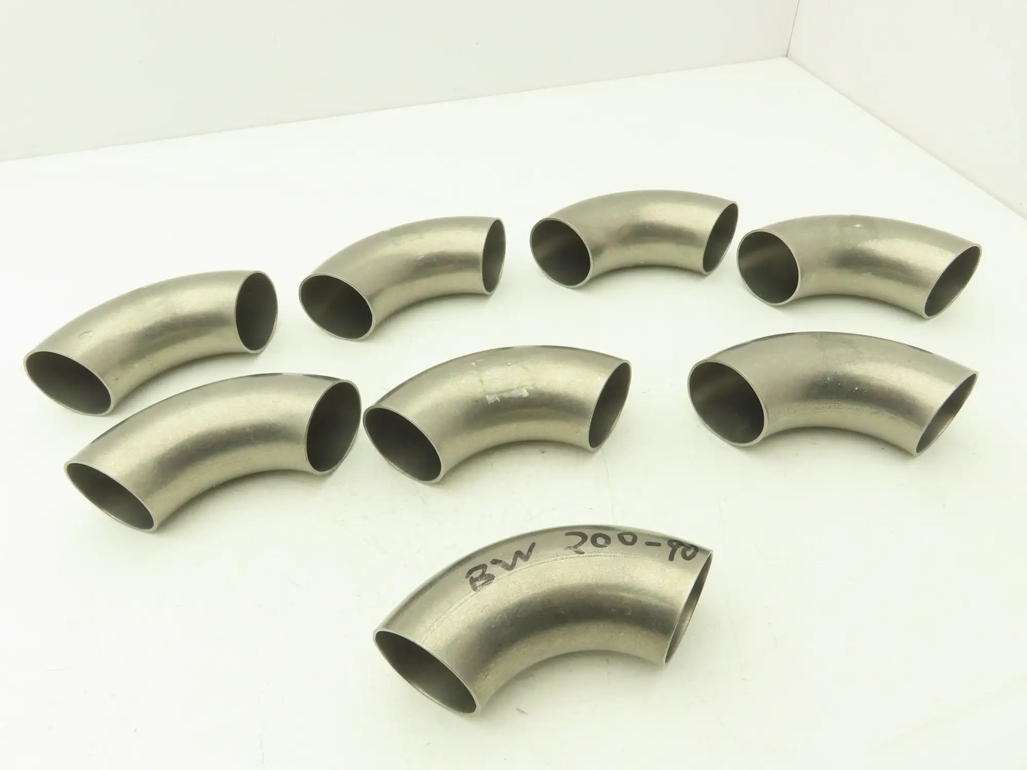 BW-200-90 2" OD Butt Weld Vacuum 90° Elbow SS Tumble Finish A = 3" Lot of 8