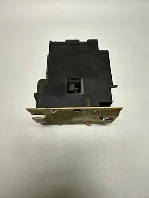 Used SQUARE D 8536SC03 Industrial Controls Ohio US | Surplus Asset Holdings #1243576