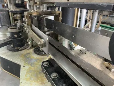 C&G Front & Back Bottle Labeller