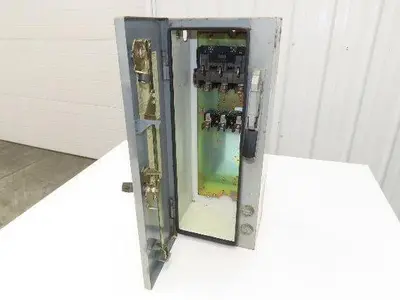 Allen Bradley 512 Combination Motor Starter Fused Disconnect Enclosure Only