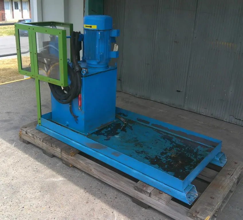 SPC9249  Pump 15 hp Parker hydraulic power unit, model H39.4PM53PMX9624/11, 30 gal reservoir tank, 2350 psi