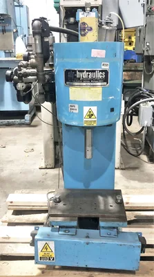 USED 1995 AIR-HYDRAULICS AIR-HYDRAULICS C400A PRESS