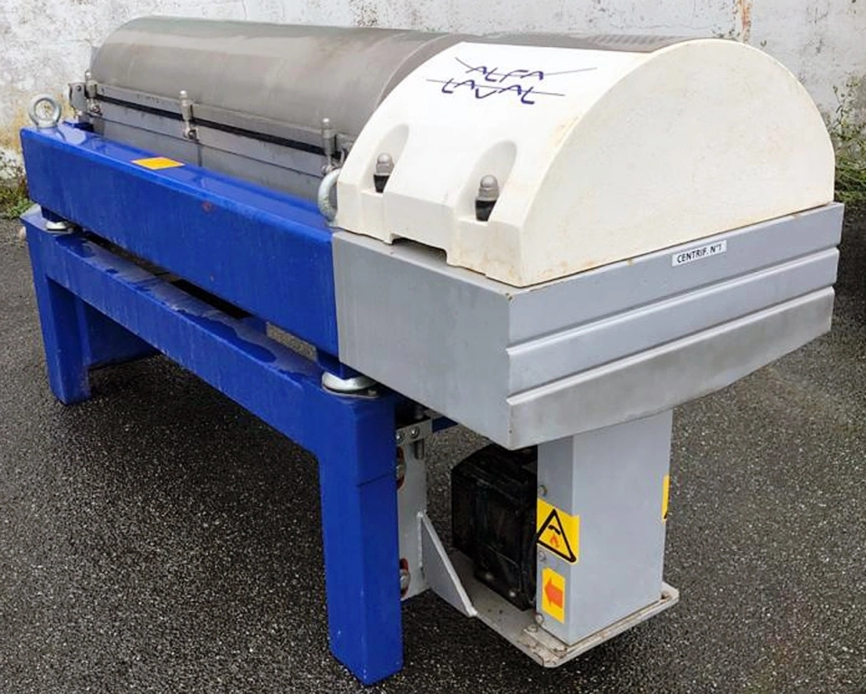 (2) Alfa-Laval ALDEC 40 decanter centrifuges, 316SS.